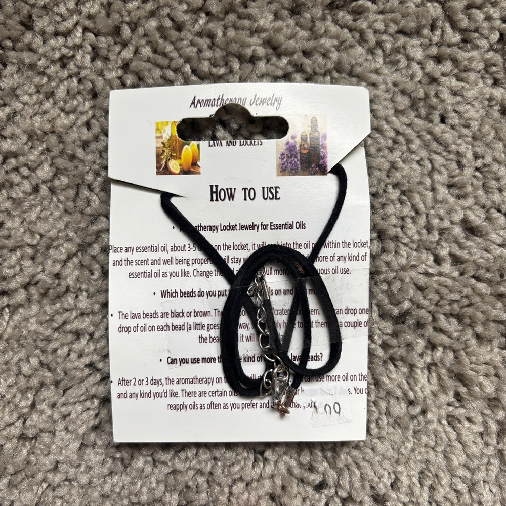 Aromatherapy Diffuser Necklace - image 5